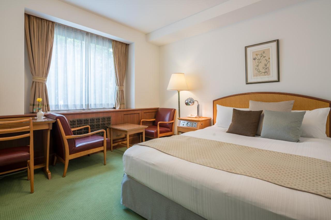 Hilltop Hotel Tokyo Eksteriør bilde