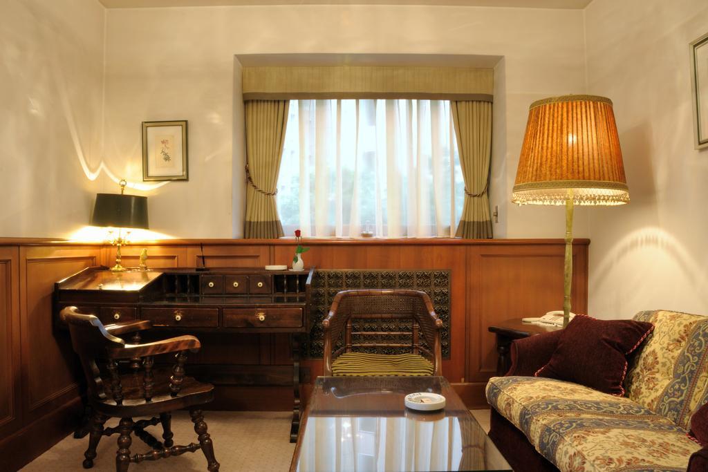 Hilltop Hotel Tokyo Eksteriør bilde