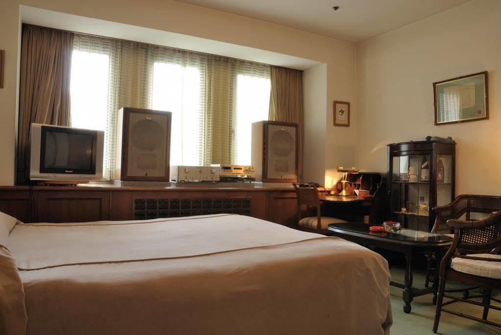 Hilltop Hotel Tokyo Eksteriør bilde